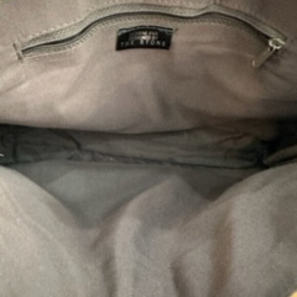 The Stone camel colour purse,  cross body adjustable brown messenger style bag - Picture 2 of 12